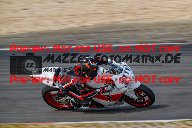 MaZZes_FotoMatrix_230719_9980 | GRUEN