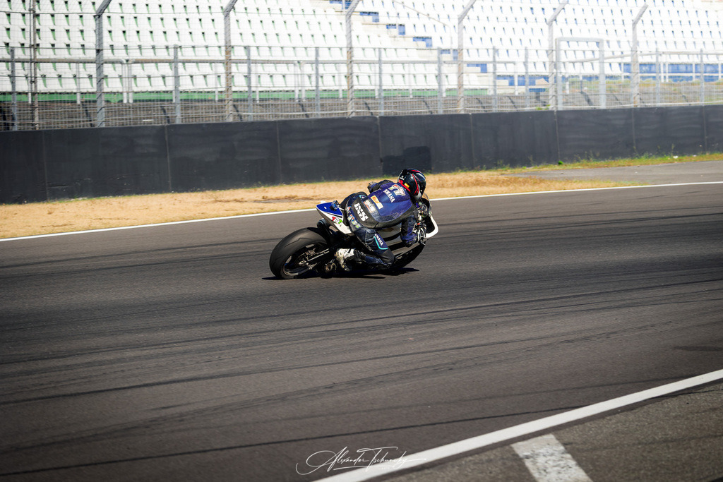 Ducati Trackday Hockenheimring 2026 | Entdecken Sie die faszinierende Welt von Alexander Tschuncky Arts: Kreative Fotografie, atemberaubende Automobilkunst und hochwertiger Bilderdruck. Lassen Sie sich inspirieren! - Realisiert mit Pictrs.com