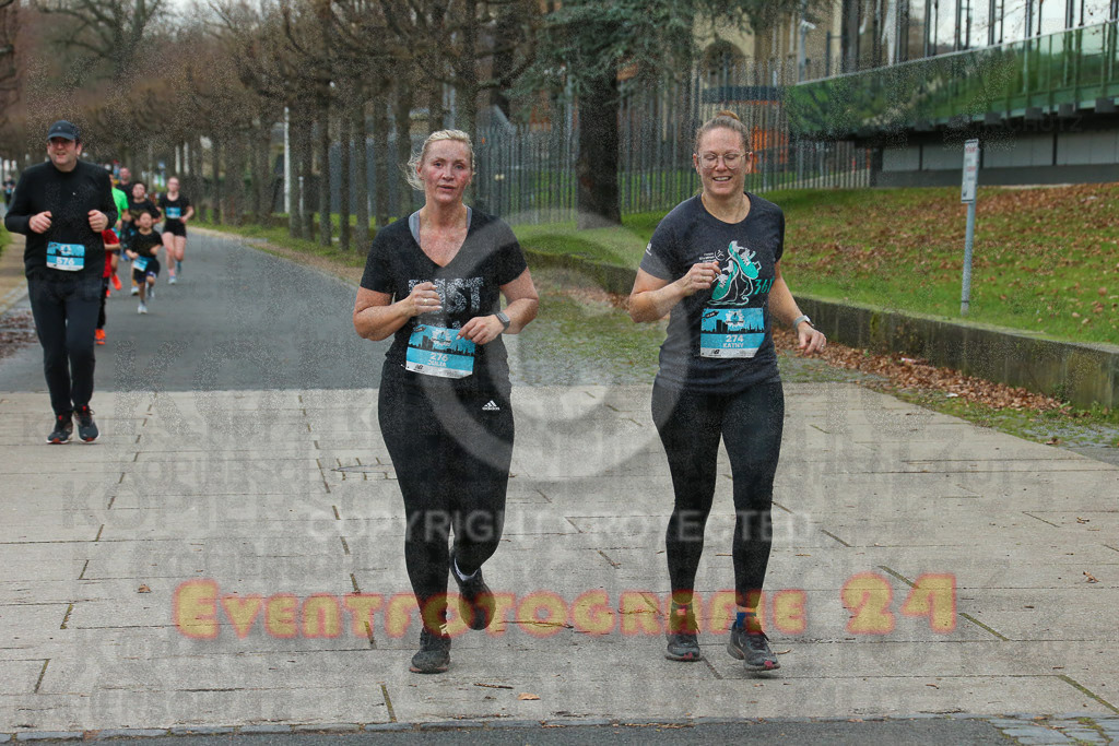 221231_1205_EX1_0402 | Sportfotografie im Rhein-Sieg Kreis, Köln, Bonn, NRW, Rheinland Pfalz, Hessen, etc. Unser Tätigkeitsfeld umfasst den Laufsport vom Volkslauf über den Marathon, Duathlon, Triathon bis zum Ultralauf wie Kölnpfad Ultra oder Schindertrail.