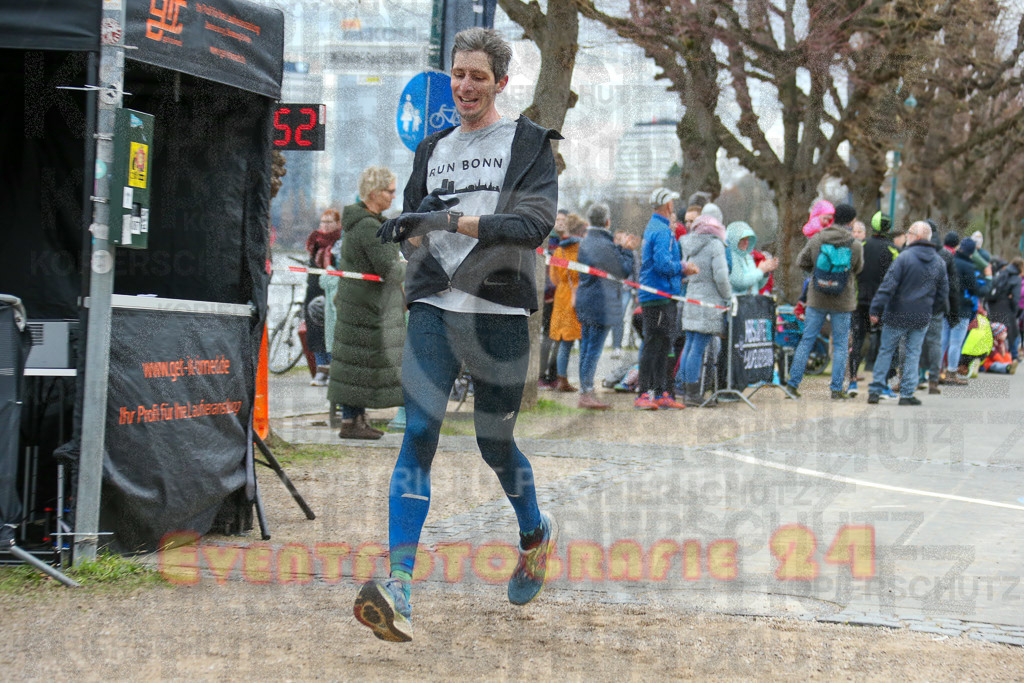 231231_1152_EX1_4299 | Sportfotografie im Rhein-Sieg Kreis, Köln, Bonn, NRW, Rheinland Pfalz, Hessen, etc. Unser Tätigkeitsfeld umfasst den Laufsport vom Volkslauf über den Marathon, Duathlon, Triathon bis zum Ultralauf wie Kölnpfad Ultra oder Schindertrail.