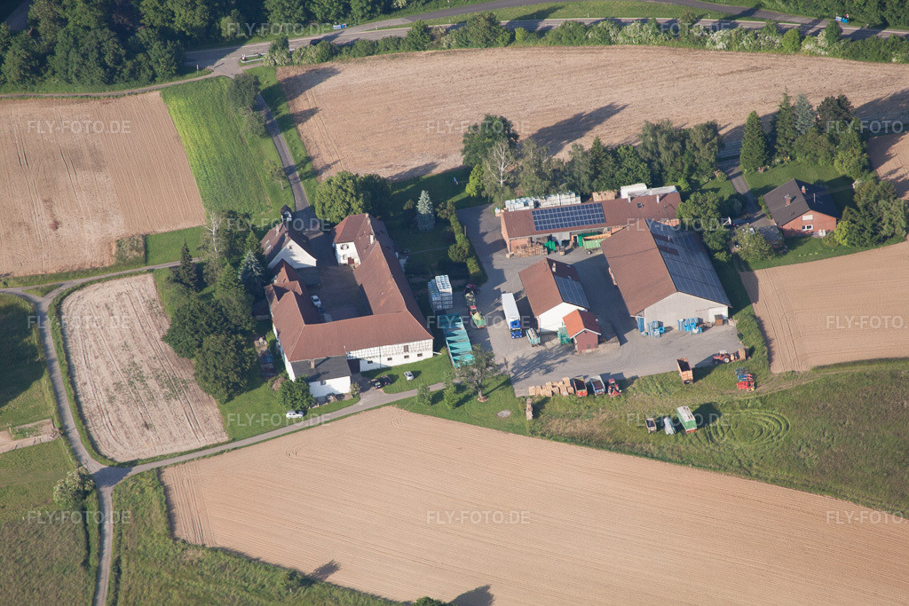 Luftbild: Thomashof im Ortsteil Durlach in Karlsruhe im Bundesland Baden-Württemberg in Deutschland. Foto: IMG_57776.jpg vom 14.06.2013 durch Werner Riehm/FLY-FOTO.de