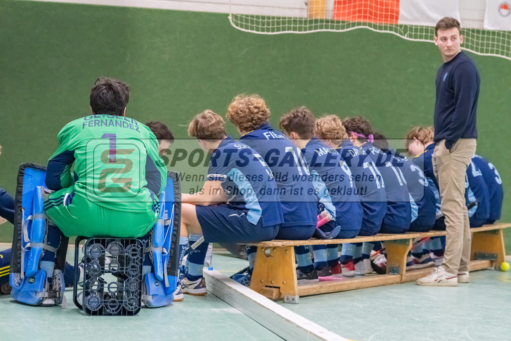 HK_20230304_105826 | Deutsche Meisterschaft MU16 Zehlend. Wespen - Mannheimer HC am 4.3.2023 RWK, Köln ,