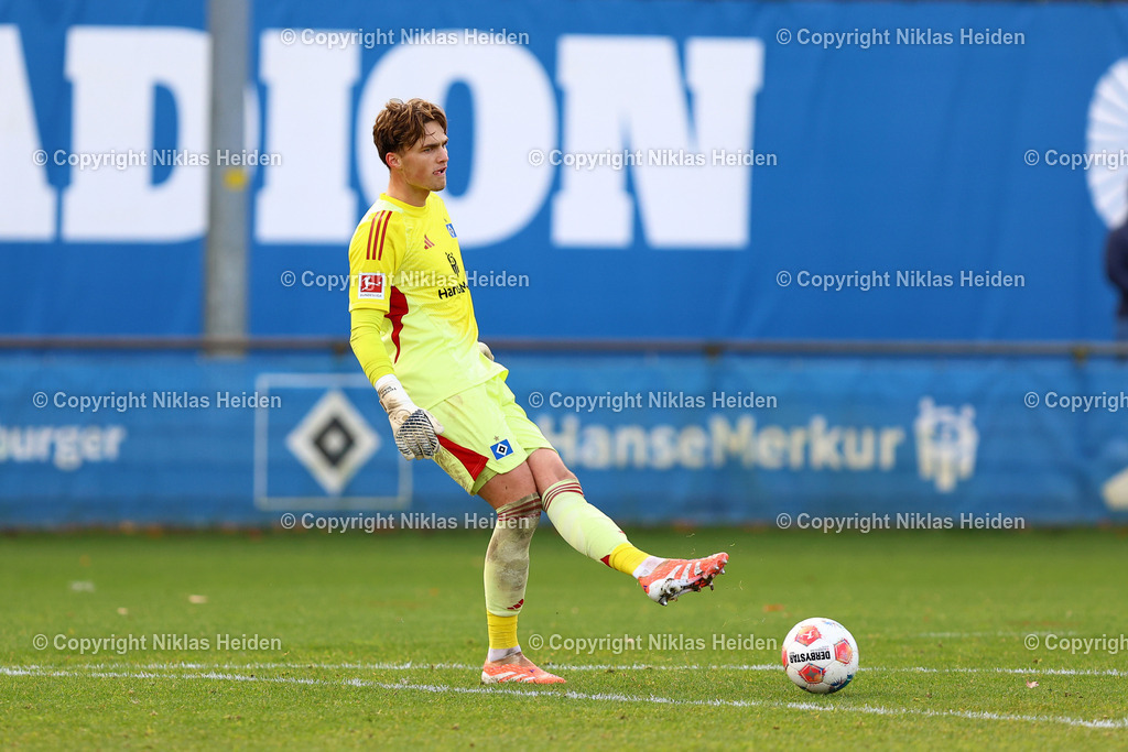 NH_HamburgerSV_FCGroningen_Testspiel_12112025 | #41 Fernando Dickes (Hamburger SV)Fußball I Herren I Freundschaftsspiel I Saison 2025-2026  I Hamburger SV - FC Groningen I 12.11.2025 I Trainingsplatz Volksparkstadion
