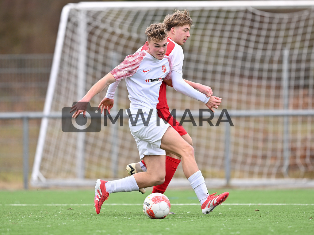 Fussball I Herren I Saison 2025-2026 I Bundesliga I 6. Spieltag I Eintracht Frankfurt - FC Bayern München  | MWMARA - Realisiert mit Pictrs.com