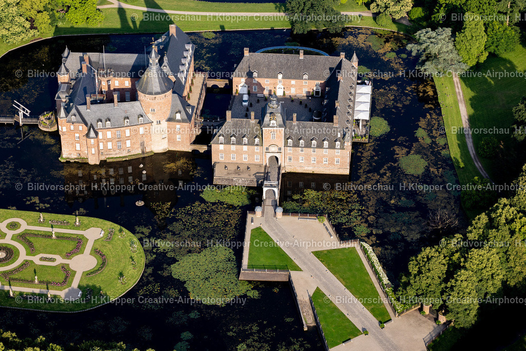 Luftbilder-Isselburg-9958 | Luftbilder Isselburg Stadt in Nordrhein Westfalen Burg Isselburg das Wasserschloss am Niederrhein - Realisiert mit Pictrs.com