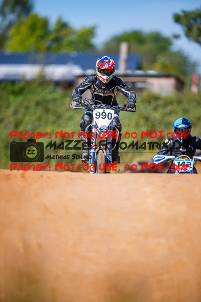 MaZZes_FotoMatrix_230916_1520 | S4