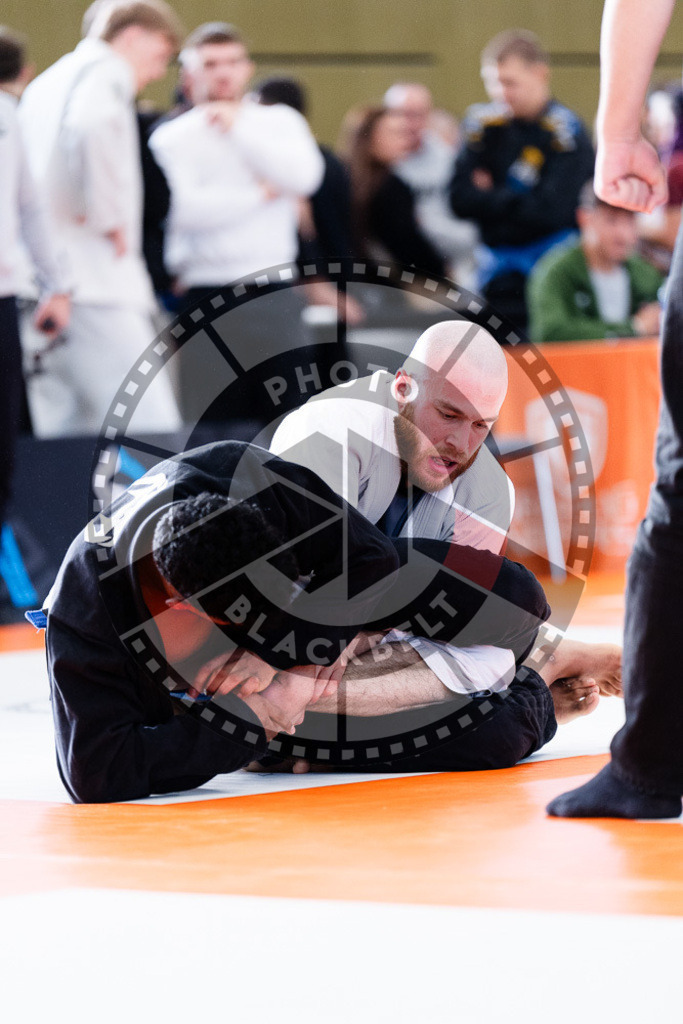 20251122PBB11045 | Athletes compete during the Grappling Industries Berlin Jiu-Jitsu and Grappling Championship, on November 22, 2025 in Berlin, Germany. © photoblackbelt
