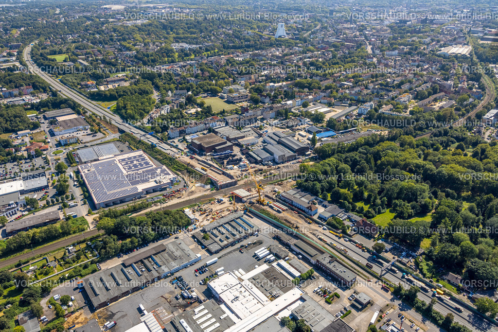 Bochum240816561 | Luftbild, Vollsperrung der Autobahn A40 am Ersatzneubau und Brückenbau Schlachthofbrücke über die Bahnschienen am Schlachthof, Hamme, Bochum, Ruhrgebiet, Nordrhein-Westfalen, Deutschland