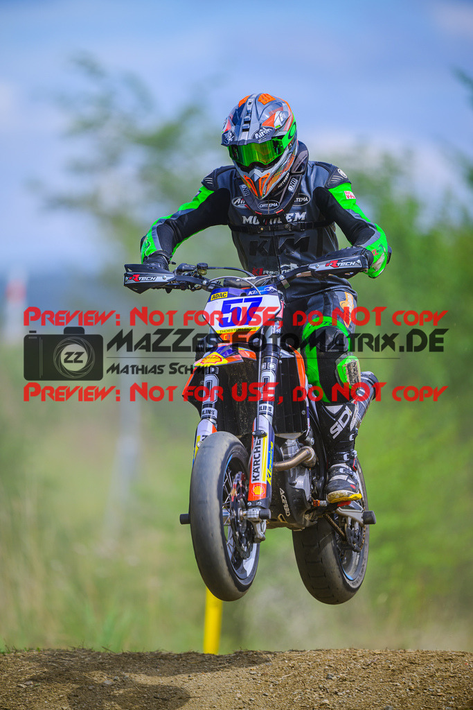 MaZZes_FotoMatrix_240713_6007705_0272 | S3