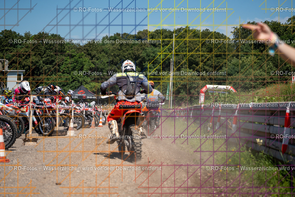 1 Lauf Schlüchtern IGE 2026-95 | Sportfotografie von RO-Fotos: Motorsport, Motocross, Enduro, Laufveranstaltungen und Triathlon. Professionelle Fotos von Sportlern und Events. - Realisiert mit Pictrs.com