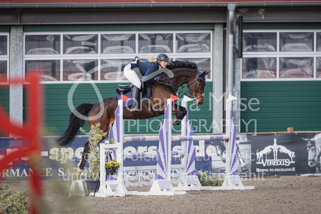 230411_Mühlen_04SprPf-L-434 | Deine schönsten Turniermomente als professionelle Fotos! Entdecke hochwertige Pferdesport-Fotografie im Online-Shop. Jetzt Fotos finden & bestellen!