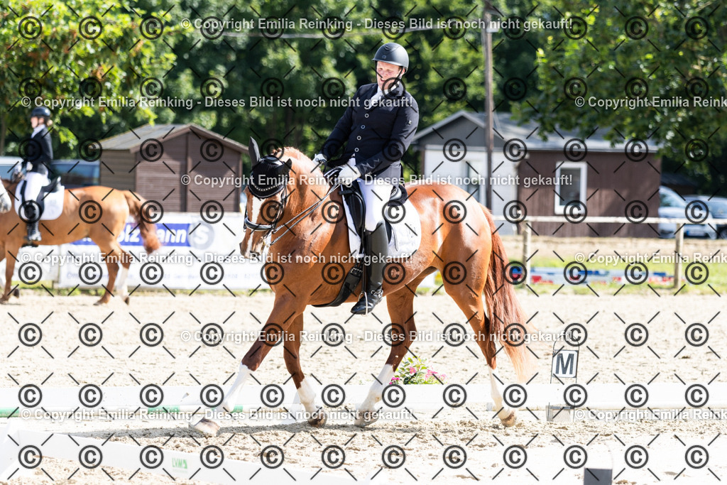 CL5A5828 | Emilia Reinking Fotografie - Realisiert mit Pictrs.com