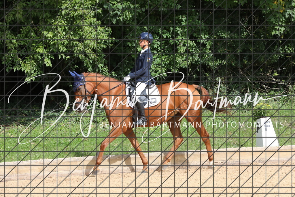 AZ2A2060 | Benjamin Bartmann Photomoments