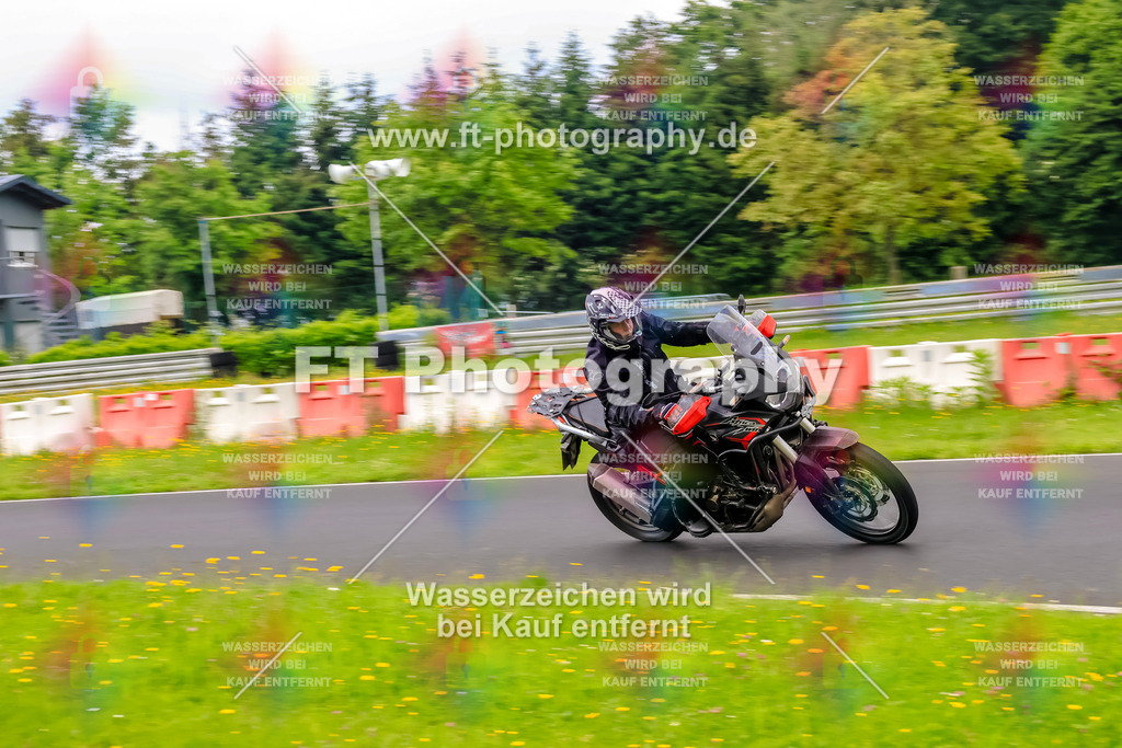 VBK-7065 | Hier findet Ihr Bilder von Touristenfahrten auf der Nürburgring Nordschleife oder von anderen Veranstaltungen die ich besucht habe. Viel Spass beim Durch Schauen 