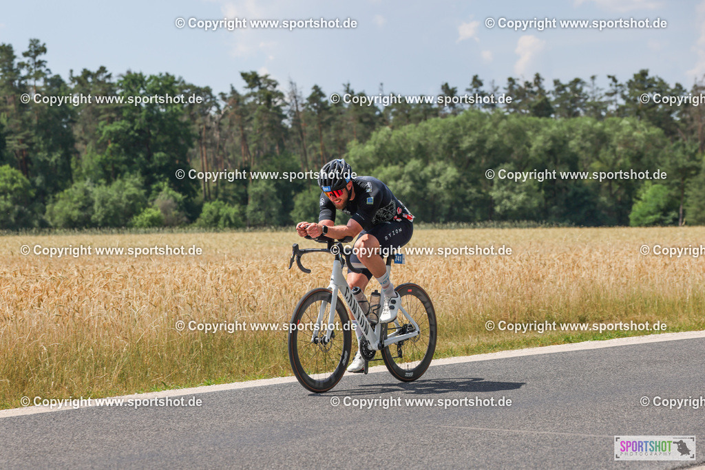 007A1093 | Rund um das Thema Sport-Event-Fotografie & individuelle Teilnehmerfotos. Jeder Teilnehmer wird fotografiert.