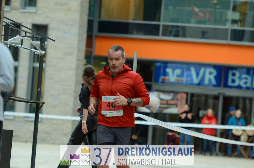 VR Bank Hauptlauf 10000m | 3 Koenigslauf 2023 - Realisiert mit Pictrs.com