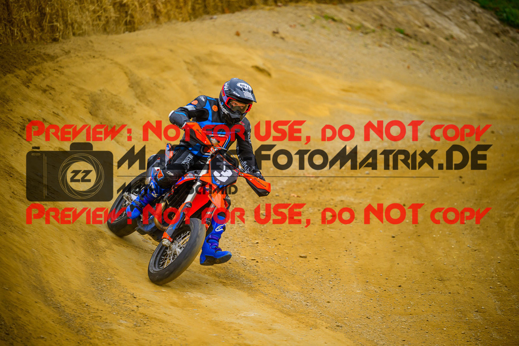 MaZZes_Fotomatrix_20251011_6021986_3653 | SENIOR