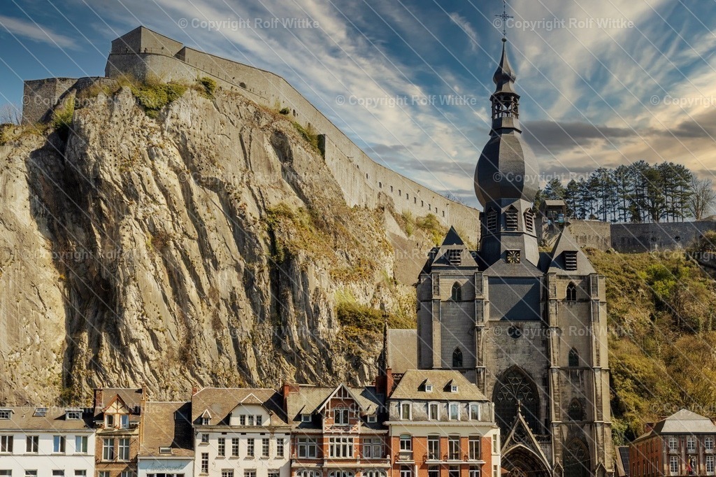 Dinant Kirche | Rolf Wittke  - Realisiert mit Pictrs.com
