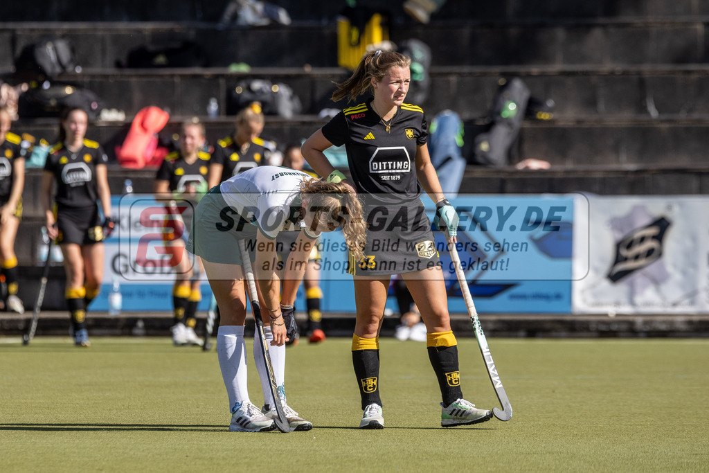 MJ_01.10.2023_F_UHTC-HTHC-51 | Katharina Kiefer (Harvestehuder THC #33), Uhlenhorst Mülheim - Harvestehuder THC am 1.10.2023 im Waldstadion, Mülheim a. d. Ruhr