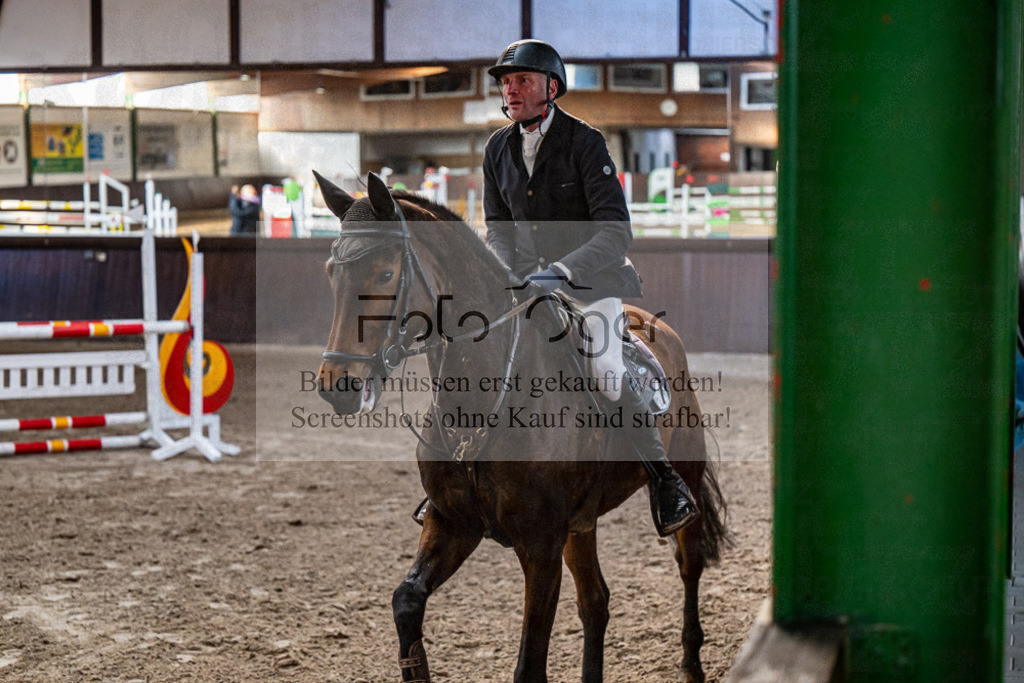 20240308-DOS_3553 | Entdecke hochwertige Reitturnierfotos von Foto Oger. Professionell, emotional und authentisch – jetzt Lieblingsmomente im Shop bestellen. - Realisiert mit Pictrs.com