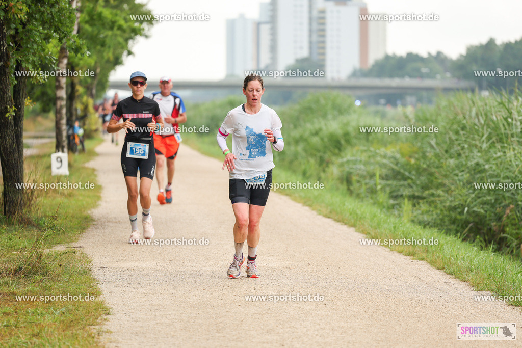 LUR_1992 | 34. M-net Erlanger Triathlon 2025 #erlangertriathlon  #mnettriathlon2025 #mnettriathlon #team #olympischedistanz #mitteldistanz #triathlon #maindonaukanal  #erlangertriathlon2025 #yourpictrs #tv1848 #tv1848erlangen  #triathlonbayern #sportinerlangen #demsportverbunden #sportshot_your_pictrs Copyright: www.sportshot.de