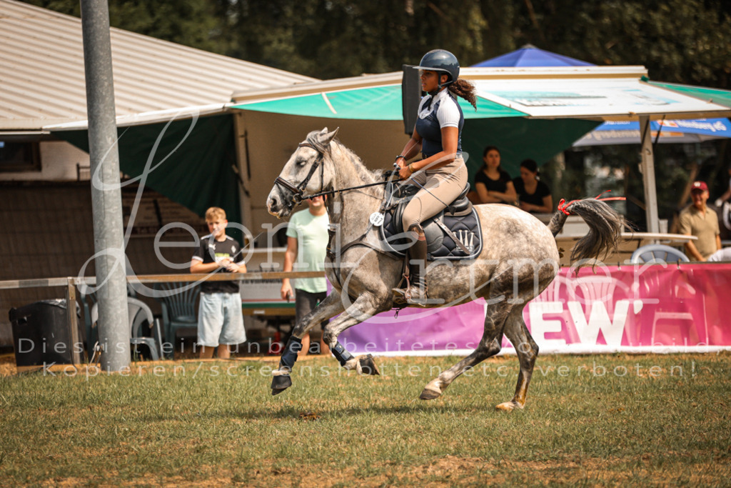 10.SaSpWB00259 | Leoni Ertmer Photography - Realisiert mit Pictrs.com