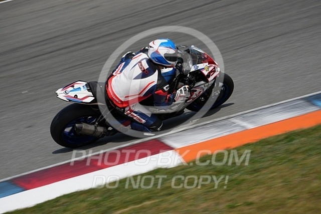 2024_05_04_PBK_25876 | Sportfotografie; SlowMotion; Video; Rennstrecke; Hafeneger; Speer; Racing; RSE; BMW; CBO; Trackday; Motorsportarena; Hockenheimring; Brno; Most; Barcelona; Valencia