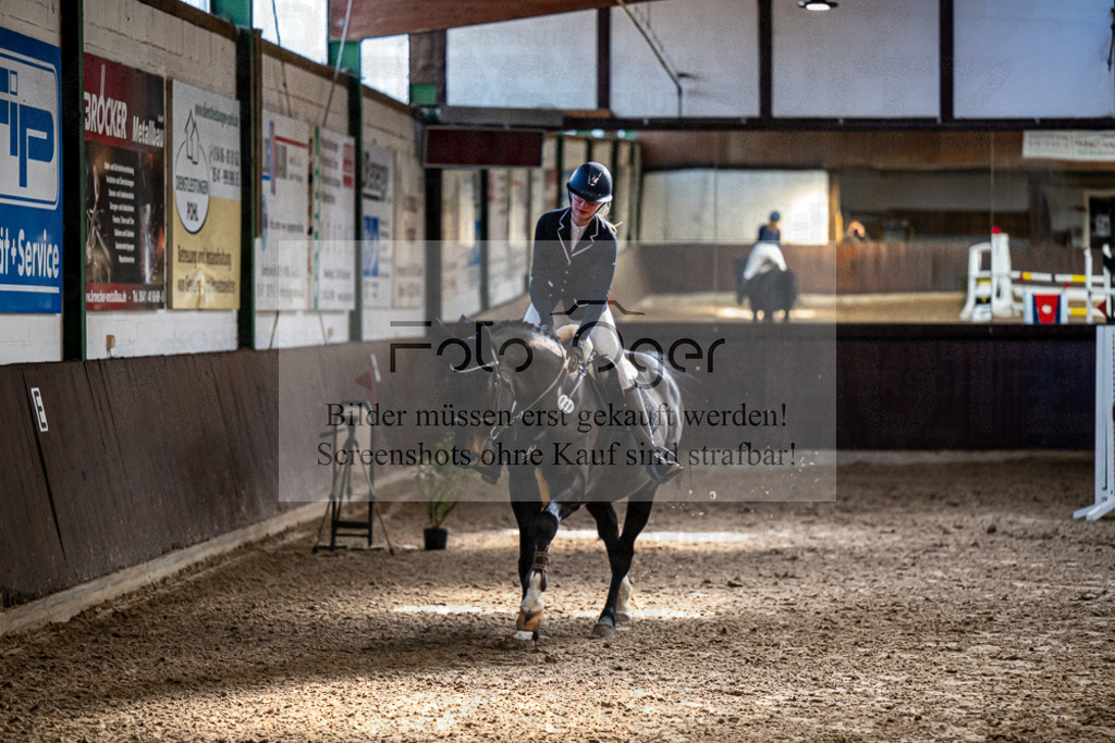 20240309-DOS_7058 | Entdecke hochwertige Reitturnierfotos von Foto Oger. Professionell, emotional und authentisch – jetzt Lieblingsmomente im Shop bestellen.Deutschlandweite Turnierfotografie. - Realisiert mit Pictrs.com
