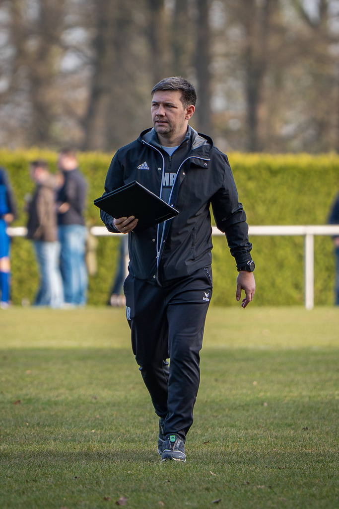Fußball I Herren I Saison 2025-2026 I Kreisliga VEC I 17. Spieltag I BW Langförden - SV Falke Steinfeld I 7496 | jns.sportfotos - Realisiert mit Pictrs.com