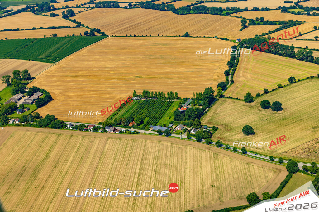 Luftaufnahme Cismar Grömitz - Die Luftaufnahme wurde 2025 vom UL-Flugzeug heraus erstellt ( ohne Drohne ) - Hochauflösende Luftaufnahme - für professionelle Ausdrucke geeignet. Die Geschenkidee !Mit Lizenz und Bildrechte bestellbar