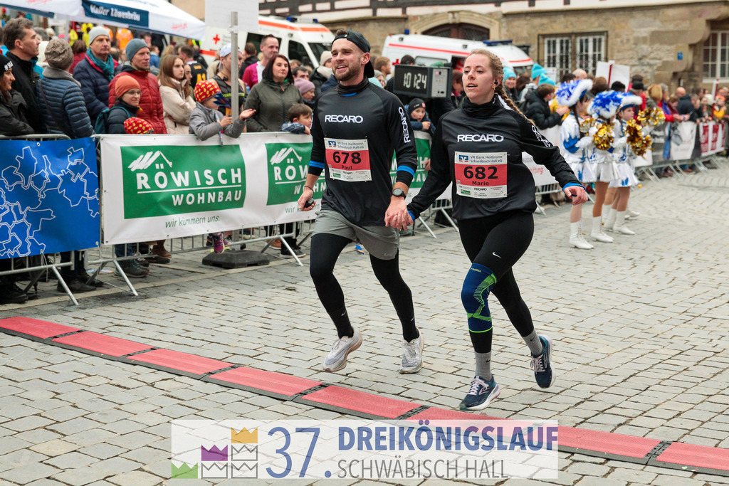 VR Bank Hauptlauf 10000m | 3 Koenigslauf 2023 - Realisiert mit Pictrs.com