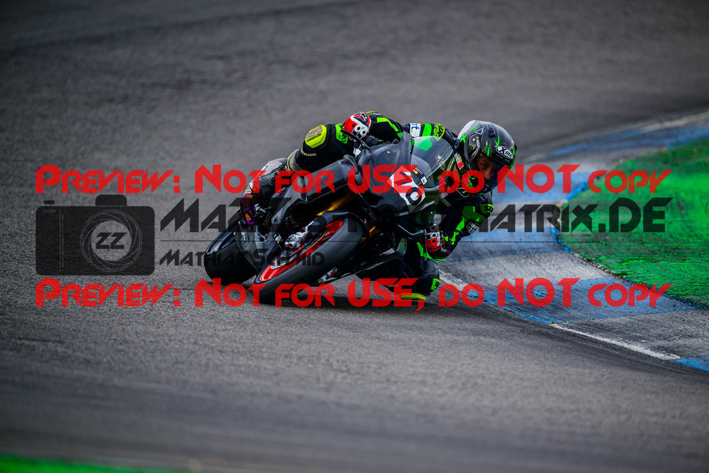 MaZZes_FotoMatrix_240614_6007705_5590 | WEISS