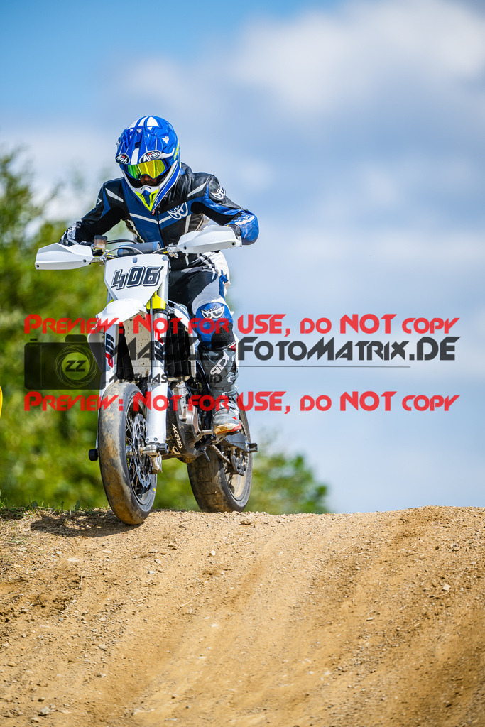 MaZZes_FotoMatrix_240713_6007705_9152 | S4