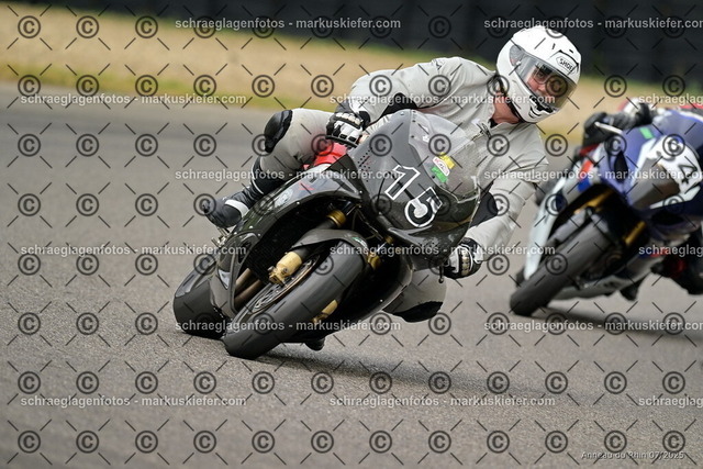 25bt05-1113 | markuskiefer.com - Realisiert mit Pictrs.com
