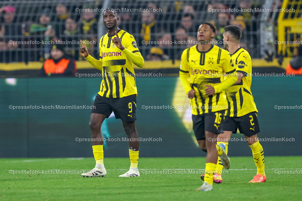 UCL11122401066 | 11.12.2024, UEFA Champions League, Borussia Dortmund - FC Barcelona, 8. Spieltag, Signal Iduna Park, Saison 2024 2025: Tor zum 1:1 Ausgleich durch Serhou Guirassy (BVB #9) (Elfmeter) Torjubel Torschütze