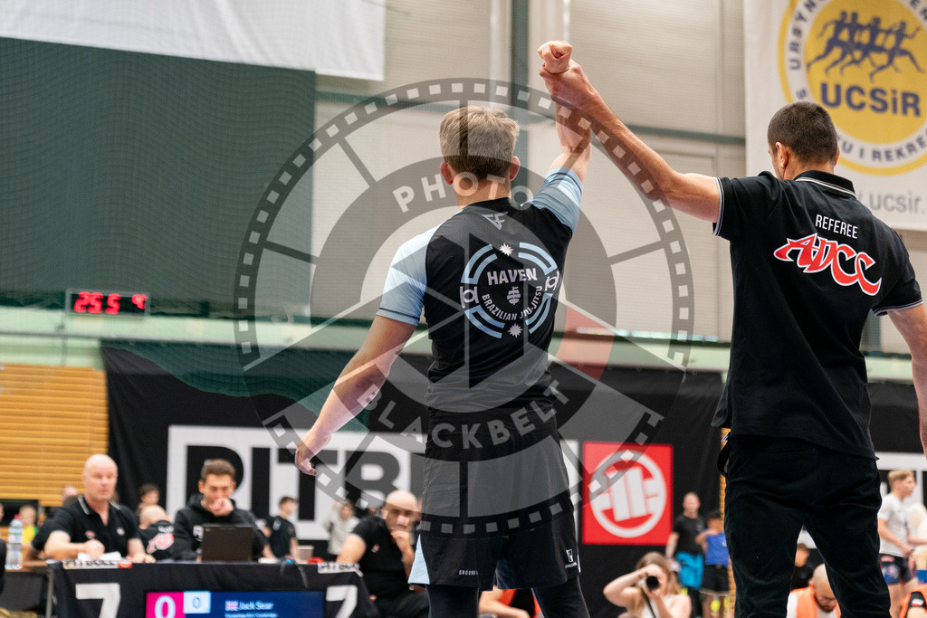 20230916PBB6042 | Fighters compete during the grappling tournement ADCC Trials (European, Middle East and African Championship) in Warsaw, Poland, on September 16, 2023.