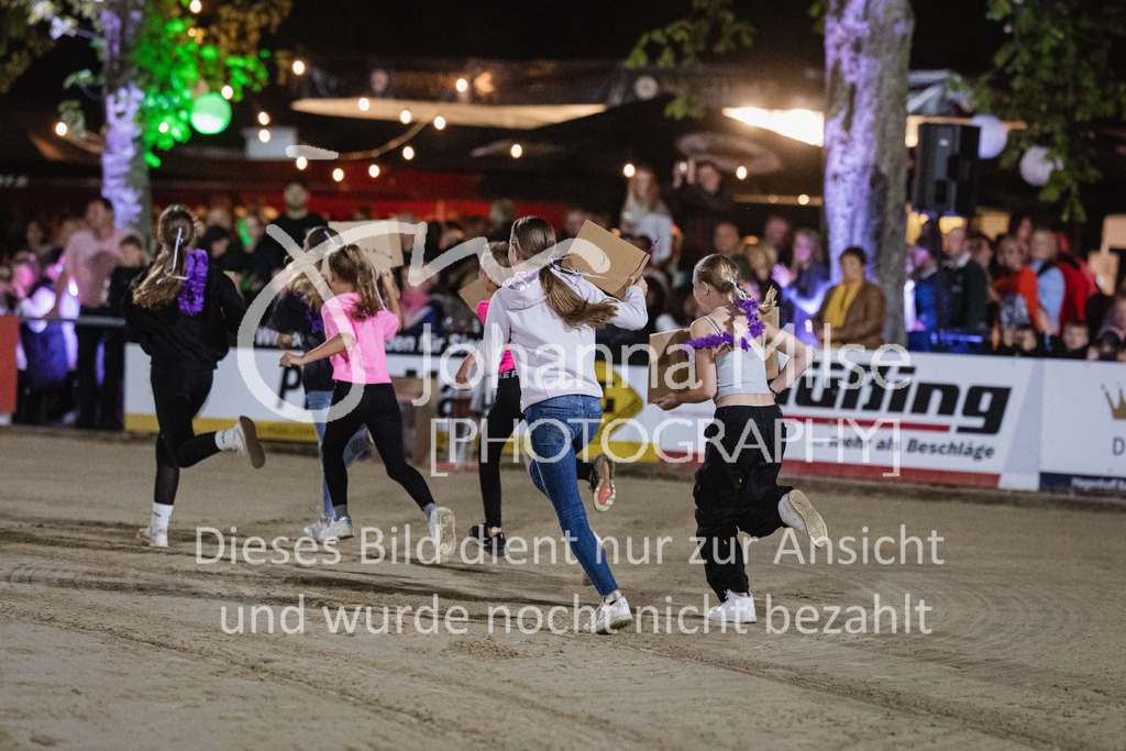 230827_Delbrueck_Kostuem-728 | Deine schönsten Turniermomente als professionelle Fotos! Entdecke hochwertige Pferdesport-Fotografie im Online-Shop. Jetzt Fotos finden & bestellen!