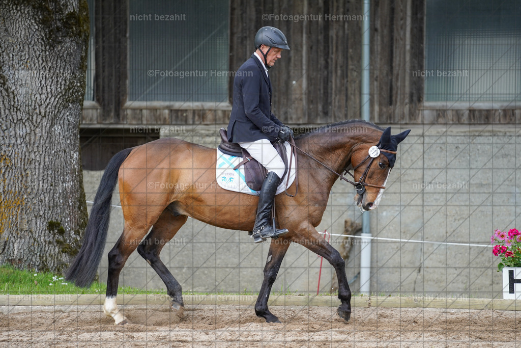 20240519-FAH05303 | Turnierbilder Niederseeon 2024, Vielseitigkeitsdressur, Reitsportbilder aus dem Landkreit Ebersberg, Gut Steinsee, RC Steinsee, Fotoagentur Herrmann
