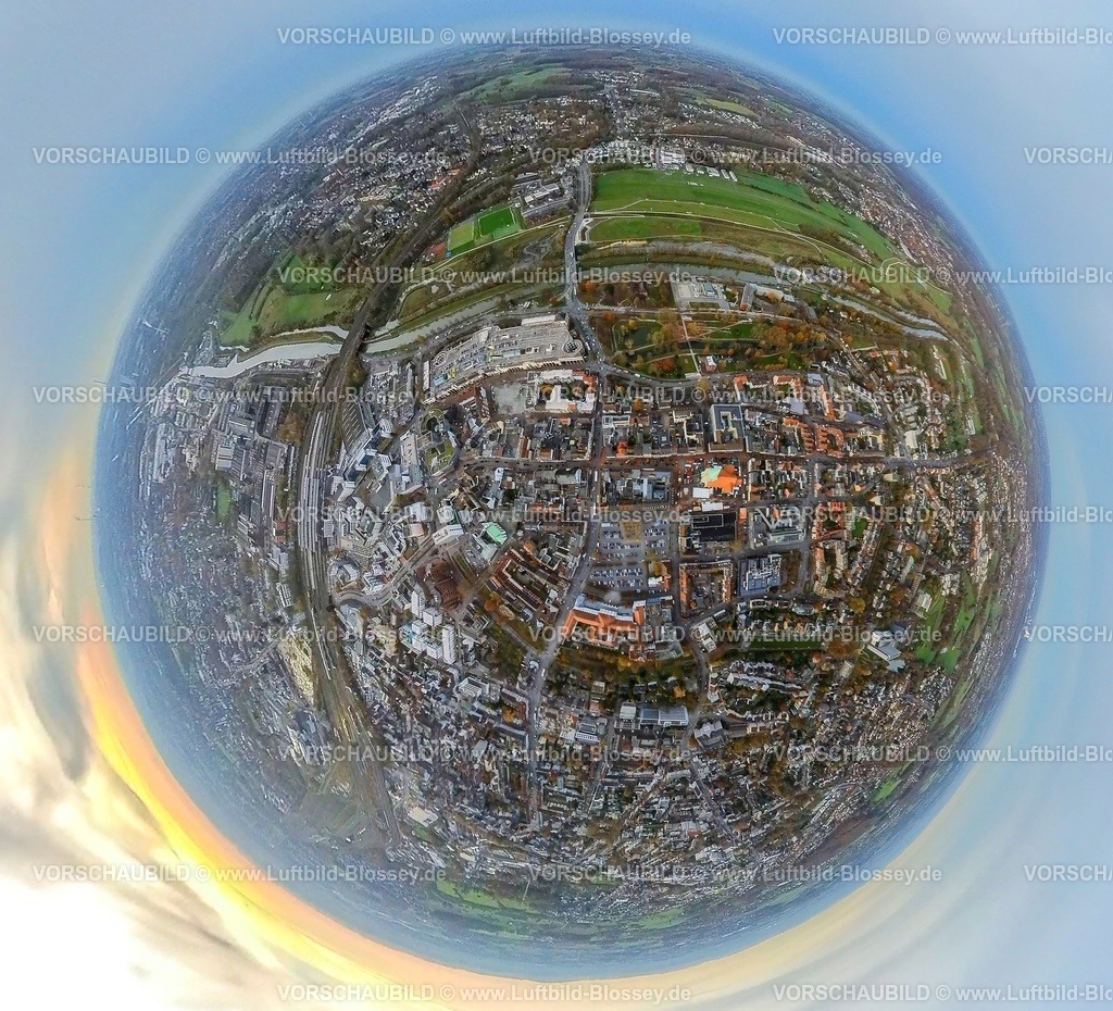 Hamm231190332Weststrasse | Luftbild, City Innenstadtansicht mit Weststraße, Allee-Center, Lippeaue und Flughafen Lippewiesen, umgeben von herbstlichen Laubbäumen, Erdkugel, Fisheye Aufnahme, Fischaugen Aufnahme, 360 Grad Aufnahme, tiny world, little planet, fisheye Bild, Mitte, Hamm, Ruhrgebiet, Nordrhein-Westfalen, Deutschland