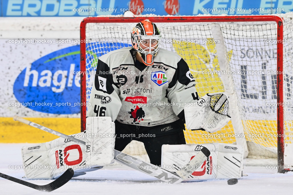 EK Zeller Eisbären vs. HDD Jesenice 1.10.2022 | #46 Karjalainen Antti