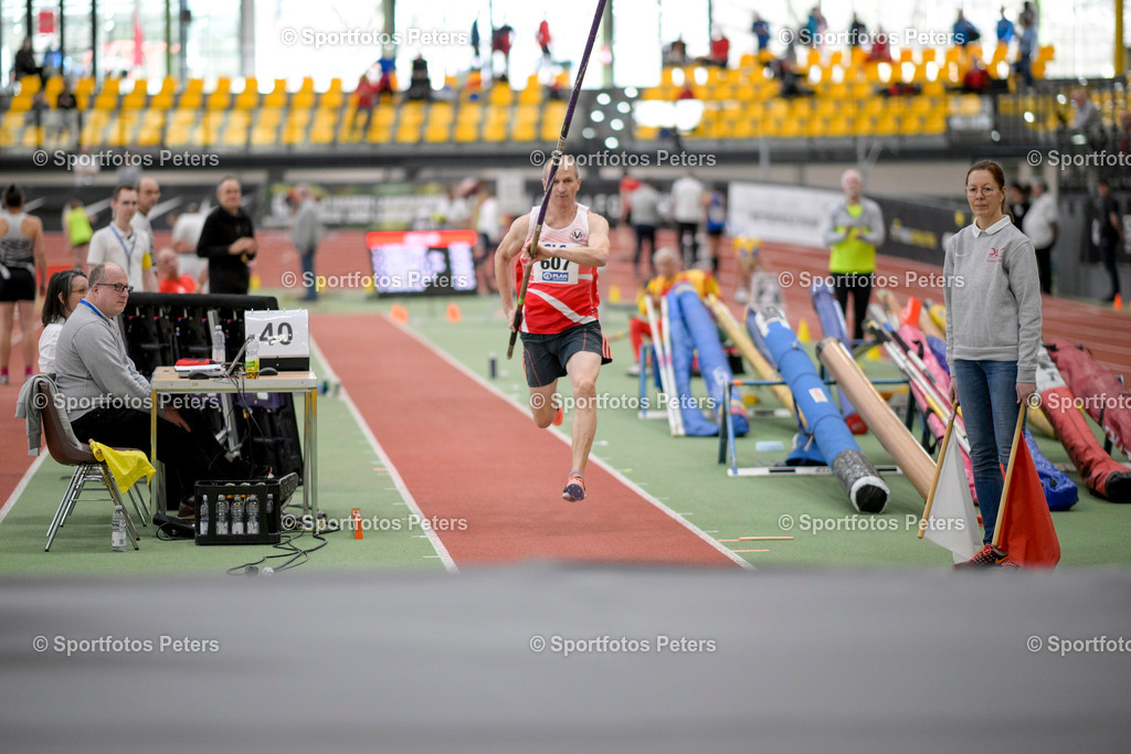 Deutsche Hallenmeisterschaften Masters - Sonntag_61 | Deutsche Meisterschaften Halle Masters am 03.03.2024 in Dortmund 

Foto: Kai Peters - Realisiert mit Pictrs.com