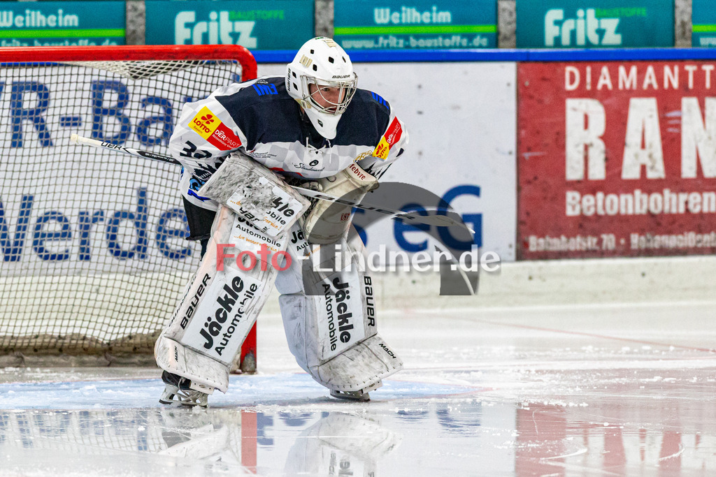 Spiel 5 Viertelfinale TSV Peißenberg Miners vs HC Landsberg Riverkings | Eishockey Bayernliga Playoffs 2023/2024, Spiel 5 Viertelfinale TSV Peißenberg Miners vs HC Landsberg Riverkings, 20240301,
Moritz BORST (HCL Goali 32) in Aktion,
2024-03-01 in Peißenberg (Eisstadion)
32 Moritz BORST (HCL Goali 32)
Copyright: WolfgangxLindner foto-lindner.de