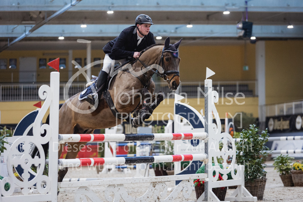 230210_Warstein_Stil-L-145 | Deine schönsten Turniermomente als professionelle Fotos! Entdecke hochwertige Pferdesport-Fotografie im Online-Shop. Jetzt Fotos finden & bestellen!