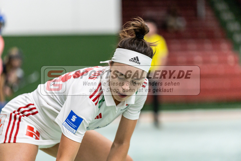 SFE_20250112_0107 | Köln, Deutschland, 12.01.2025:  ßHockey 1. Bundesliga Damen Rot-Weiss Köln - Schwarz-Weiß Köln im KTHC Stadion Rot-Weiss Köln Tennis and Hockey Club am 12.01.2025 in Köln, Deutschland. (Foto von Stephan Fehrmann)Köln, Germany, 12.01.2025: ßHockey 1. Bundesliga Damen Rot-Weiss Köln - Schwarz-Weiß Köln in KTHC Stadion Rot-Weiss Köln Tennis and Hockey Club at 12.01.2025 in Köln, Deutschland. (Foto from Stephan Fehrmann)