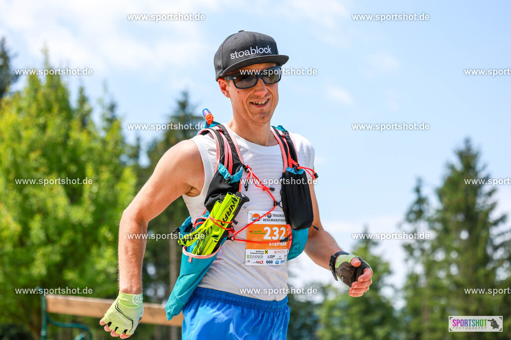 AR6_6349 | Rund um das Thema Sport-Event-Fotografie & individuelle Teilnehmerfotos. Jeder Teilnehmer wird fotografiert.
