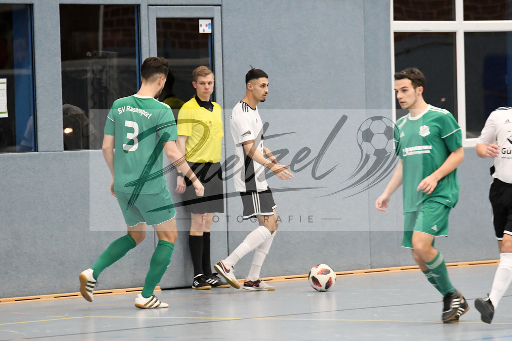 20200119_VGHCUP_0059 | Fußball, Herren:   beim 35. Schledehauser VGH-Cup am 19.01.2020 in der Waldsporthalle Schledehausen in Schledehausen, Deutschland.(Foto von Nico Paetzel) - Realisiert mit Pictrs.com