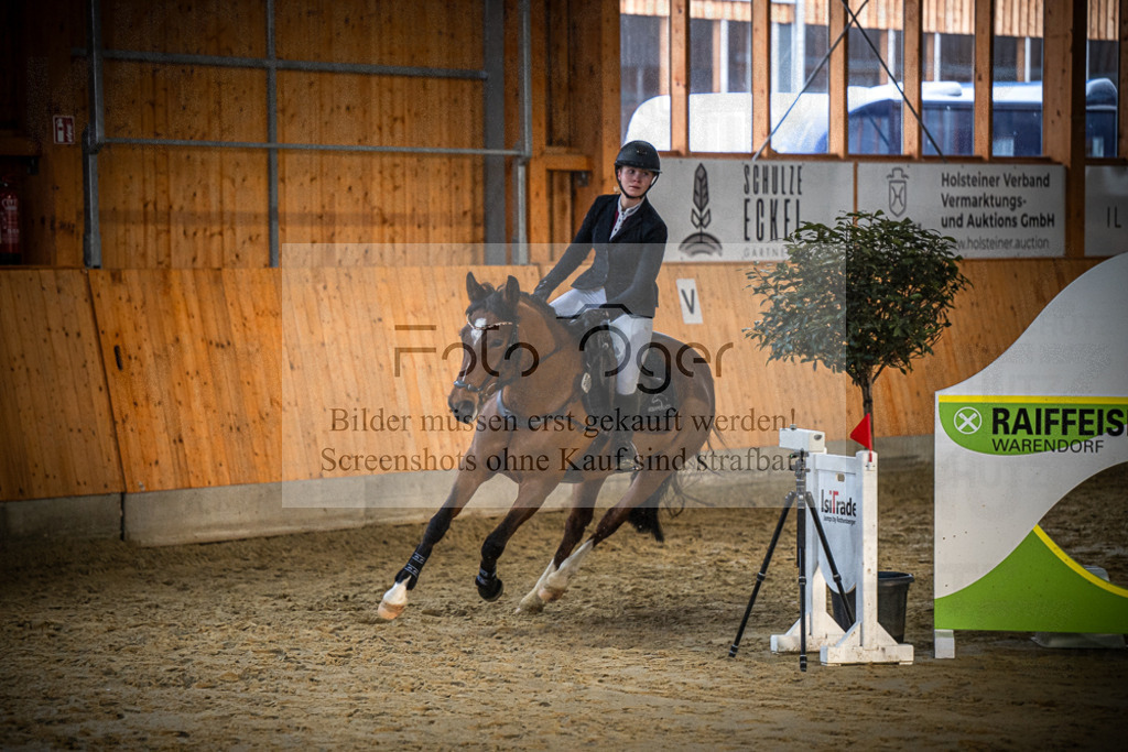 DOS_1431 | Entdecke hochwertige Reitturnierfotos von Foto Oger. Professionell, emotional und authentisch – jetzt Lieblingsmomente im Shop bestellen.Deutschlandweite Turnierfotografie. - Realisiert mit Pictrs.com