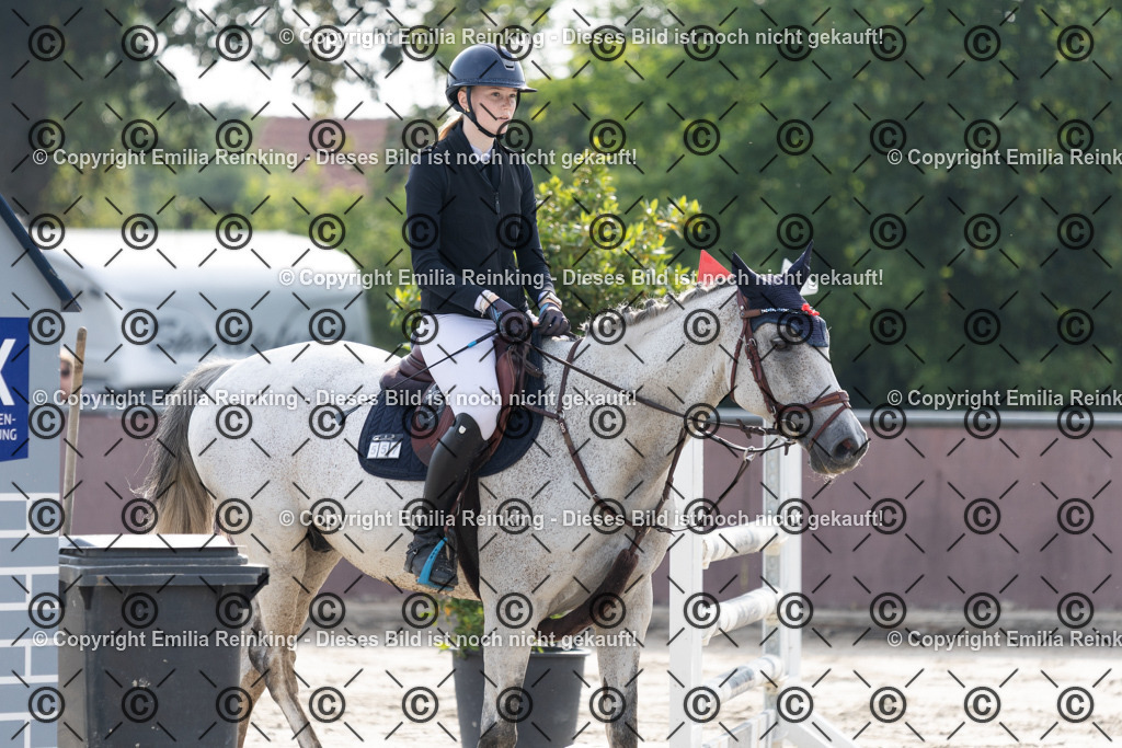 CL5A1661 | Emilia Reinking Fotografie - Realisiert mit Pictrs.com