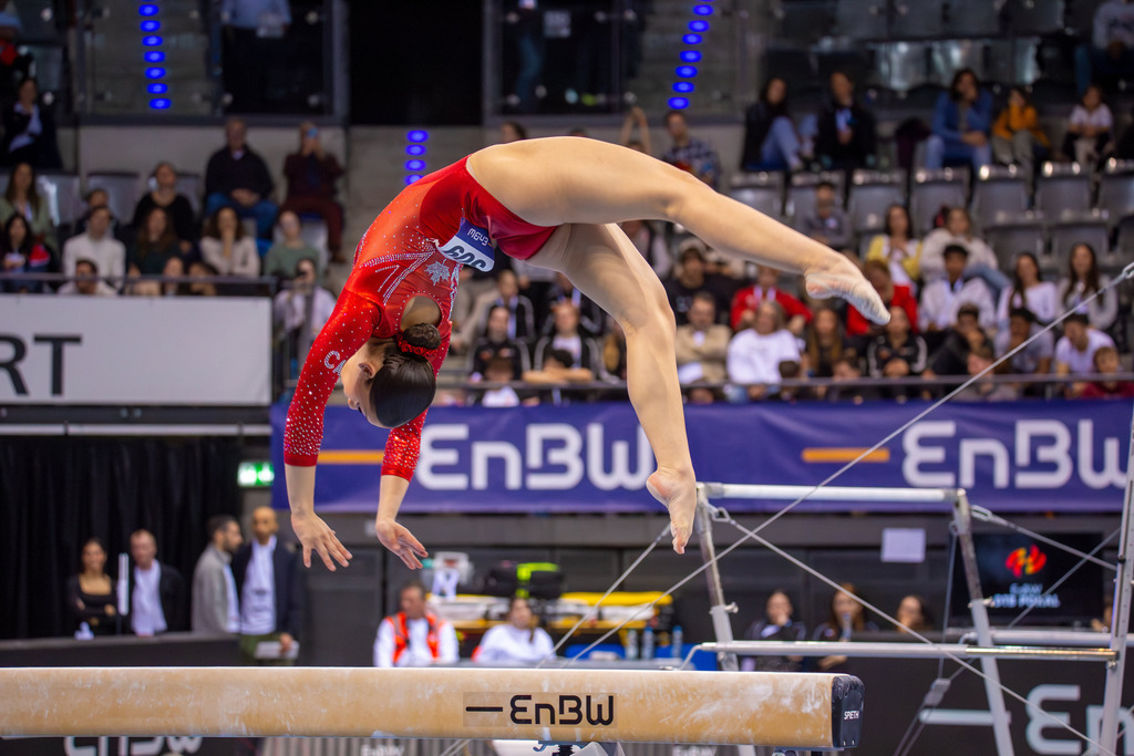 EnBW DTB-Pokal Stuttgart 2025, Mixed Cup***Lia Redick (Kanada) am Schwebebalken | EnBW DTB-Pokal Stuttgart 2025, Mixed Cup***Lia Redick (Kanada) am Schwebebalken - Realisiert mit Pictrs.com