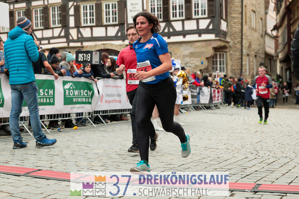 VR Bank Hauptlauf 10000m | 3 Koenigslauf 2023 - Realisiert mit Pictrs.com